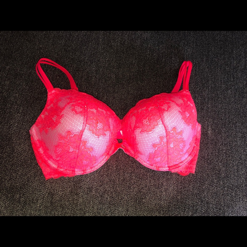 Victoria’s Secret bra